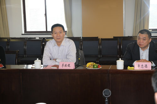 黑龙江省委党史研究室主任李振锟一行来江苏考察