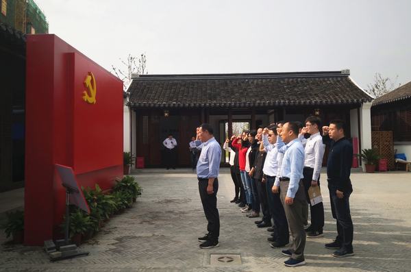 NJ3$L_$C1T7QK60~IOUYSOE_副本.jpg
