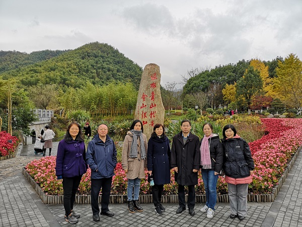 安吉余村.jpg
