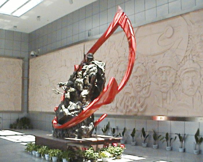 启东烈士纪念馆大厅.jpg