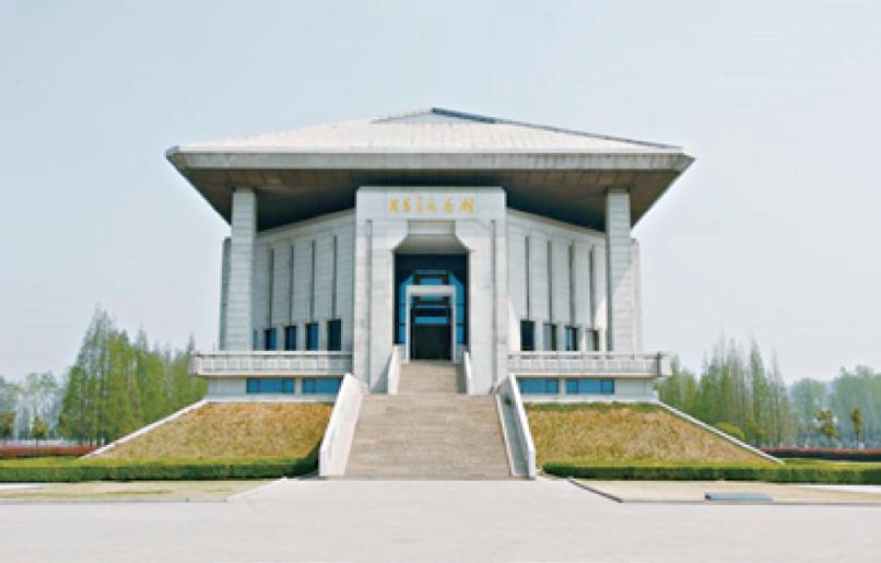 周恩来纪念馆主馆.jpg