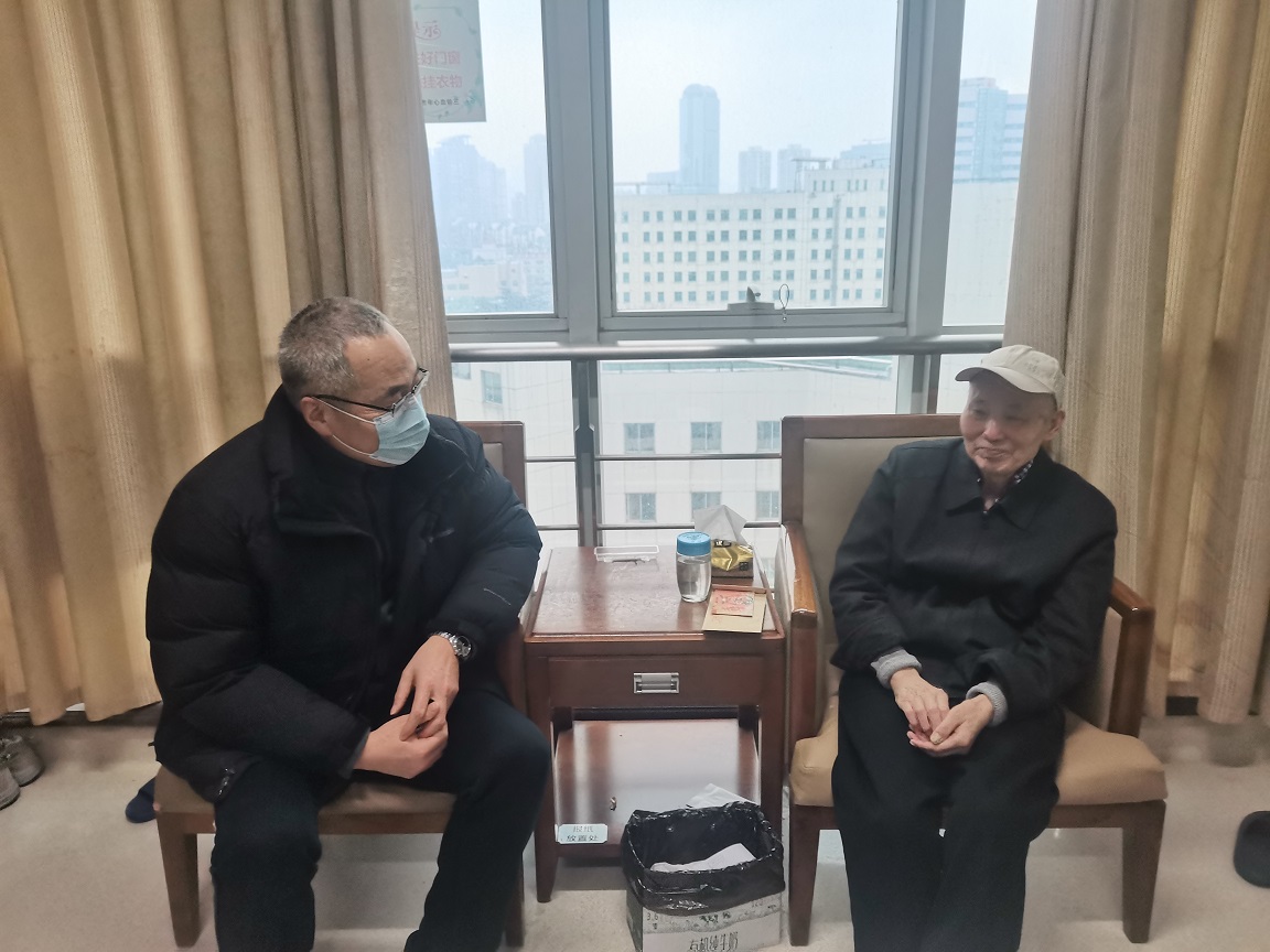 吴.jpg